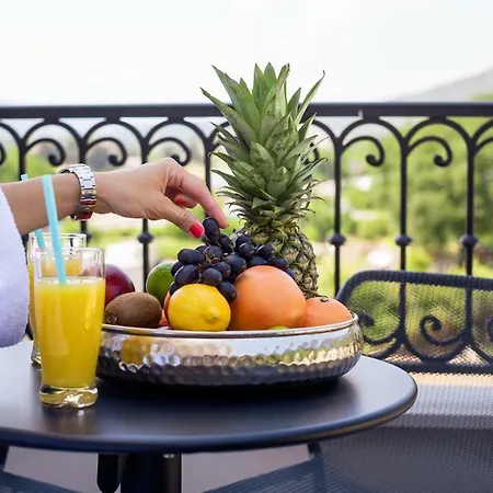 Avanti Hotel&spa 4* Budua